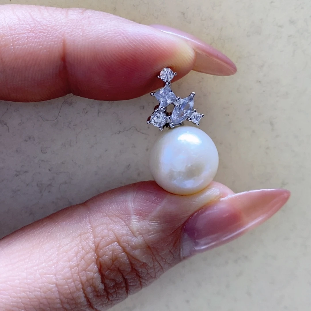 淡水珍珠吊坠(不含链)银S925镶嵌