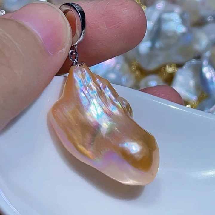 颈饰未镶嵌淡水珍珠