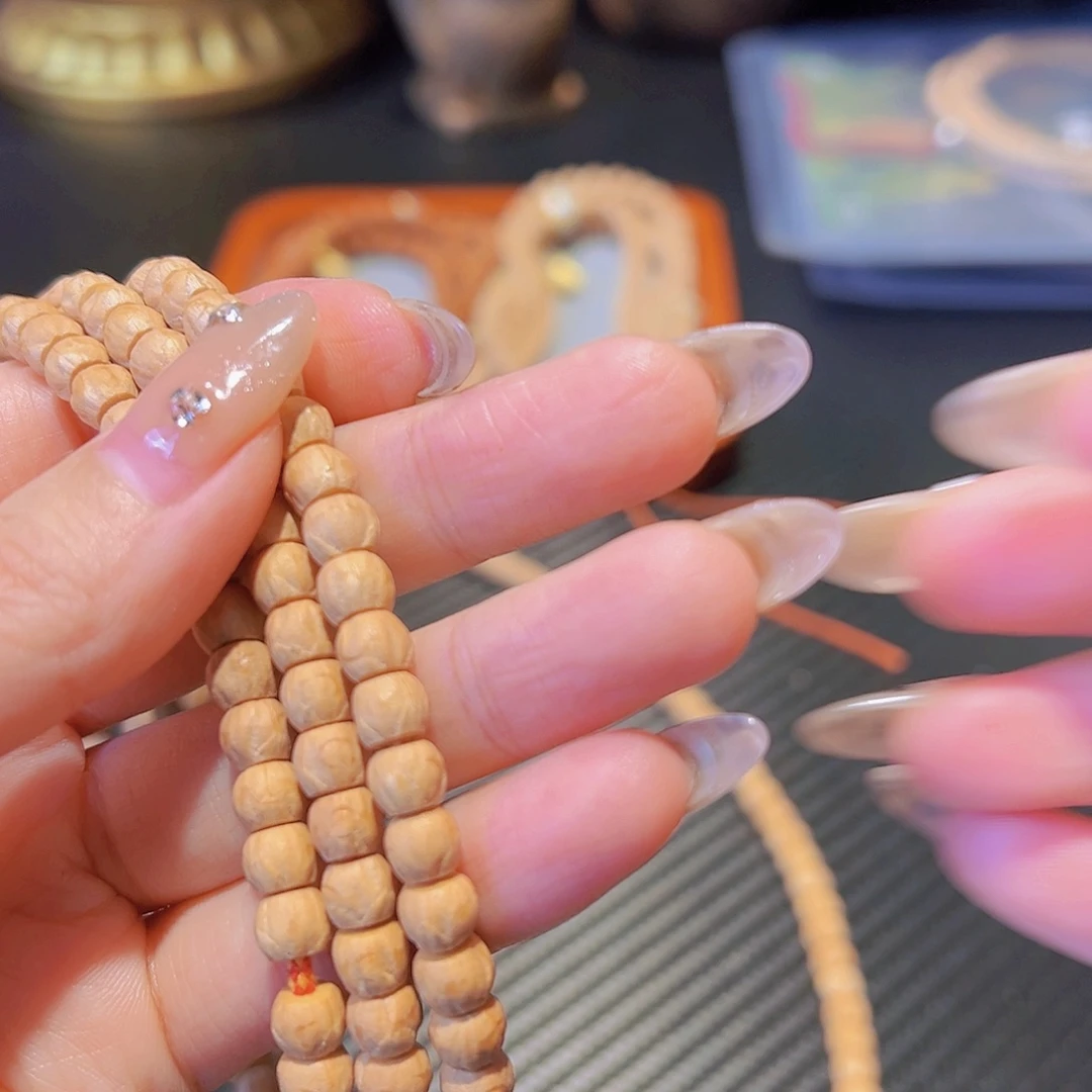 胖***.吊坠柏香籽/百香籽