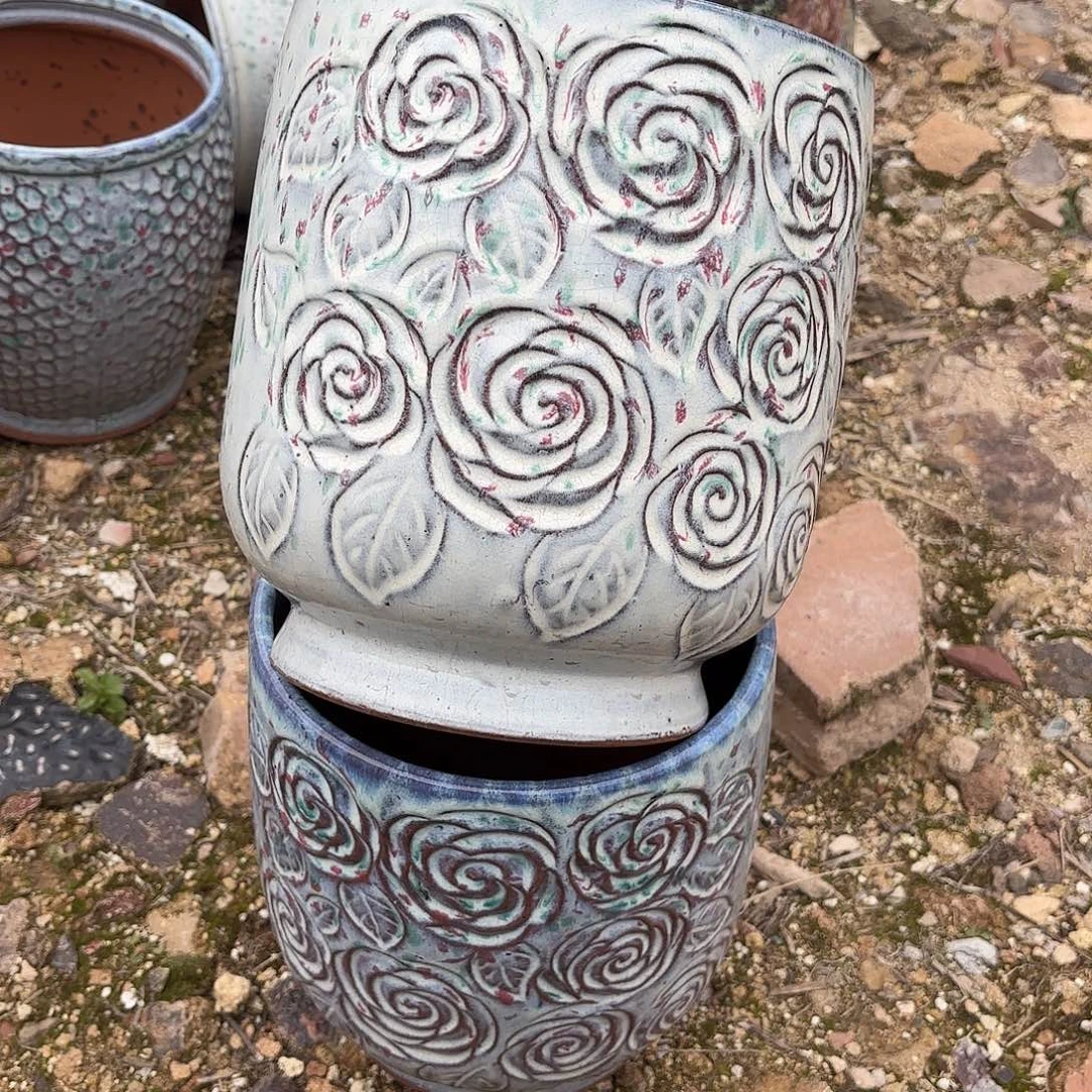 紫砂花盆口径20高度23两个玫瑰直筒