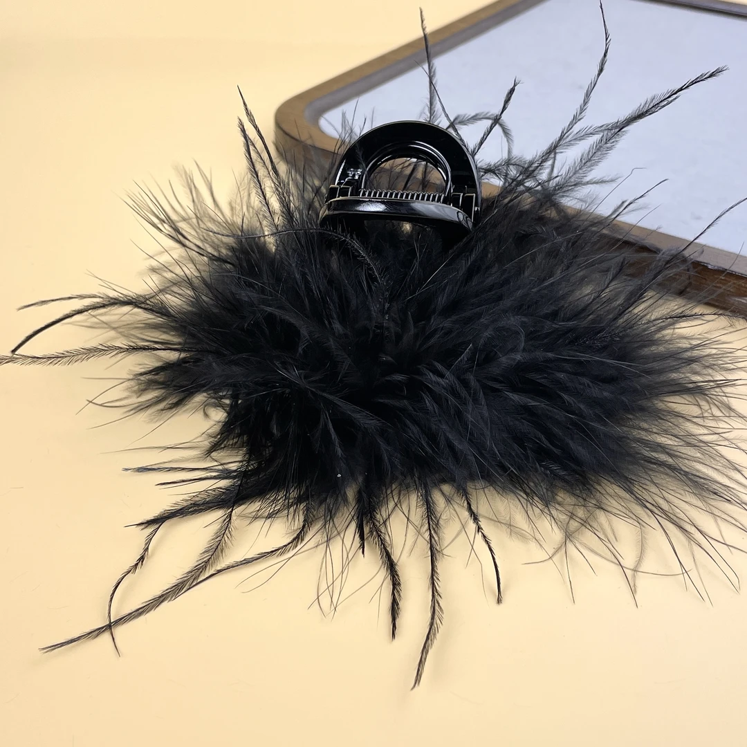 L566夕洛黑色8cm鸵毛抓夹小香风秋冬高端抓夹后脑勺抓夹显发量