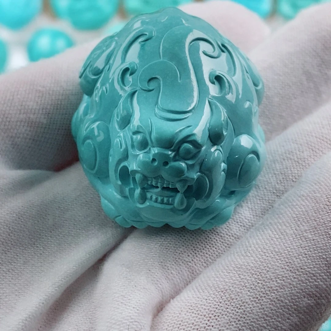 绿松石配饰未镶嵌