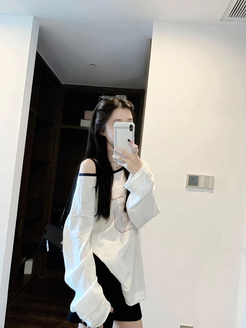 韩系穿搭长袖斜肩印花T恤上衣夏季新款百搭显瘦休闲短裤两件套女