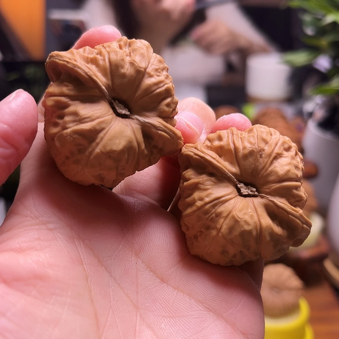 亚***帅把件文玩核桃43尺全品南瓜79