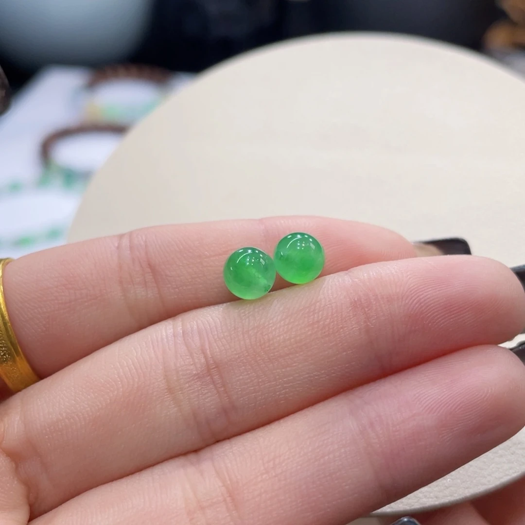 未镶嵌手链翡翠卡6.3其一