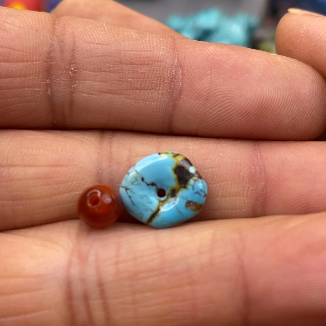 南红玛瑙未镶嵌珠宝半成品