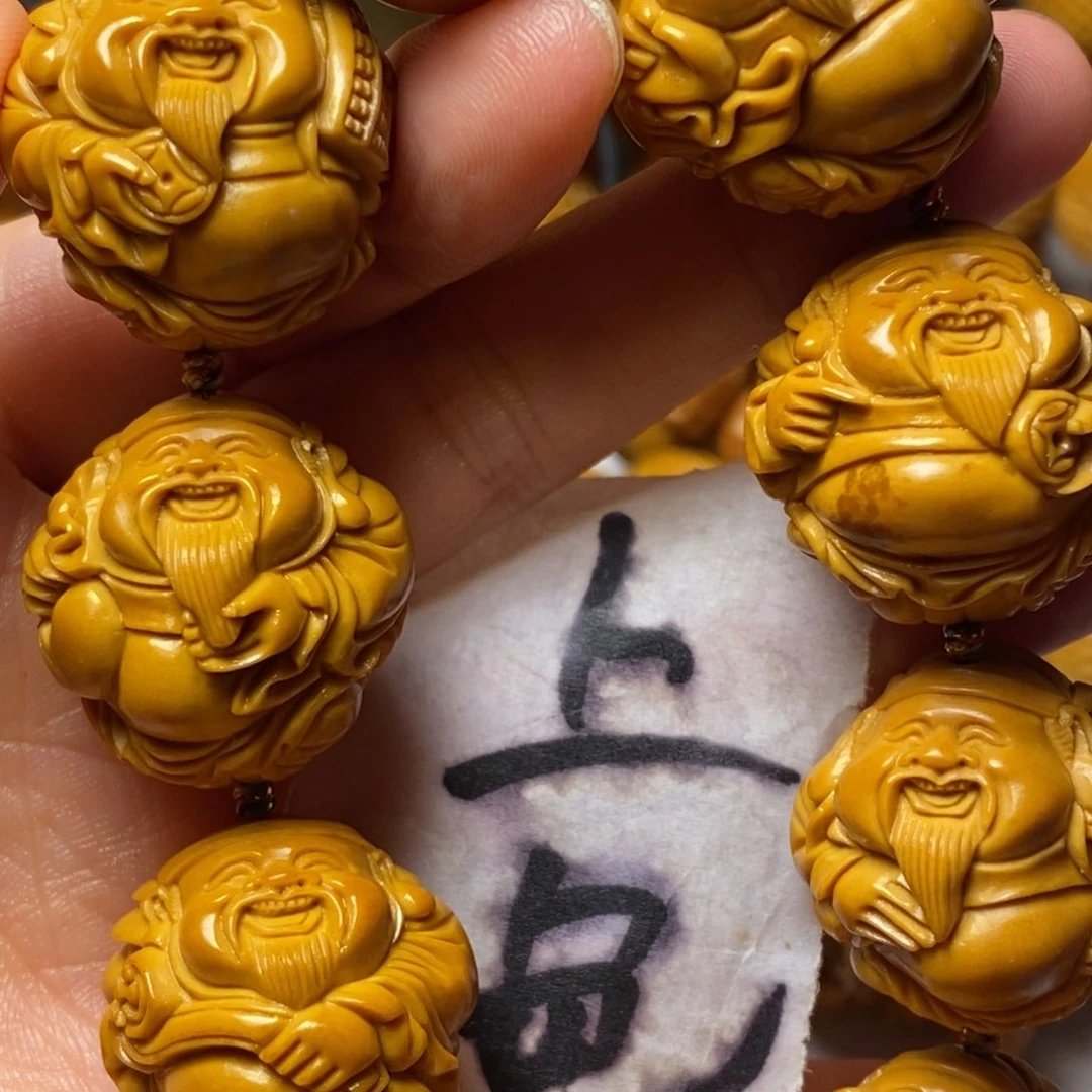 K***哥橄榄核手串/手链八大财神精品