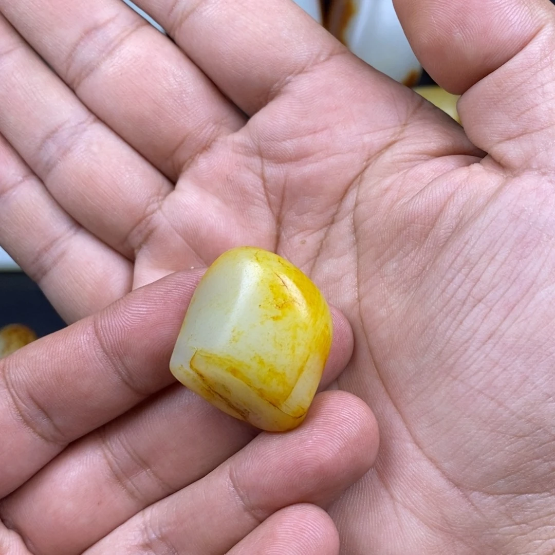 元***启定制和田玉未镶嵌牌