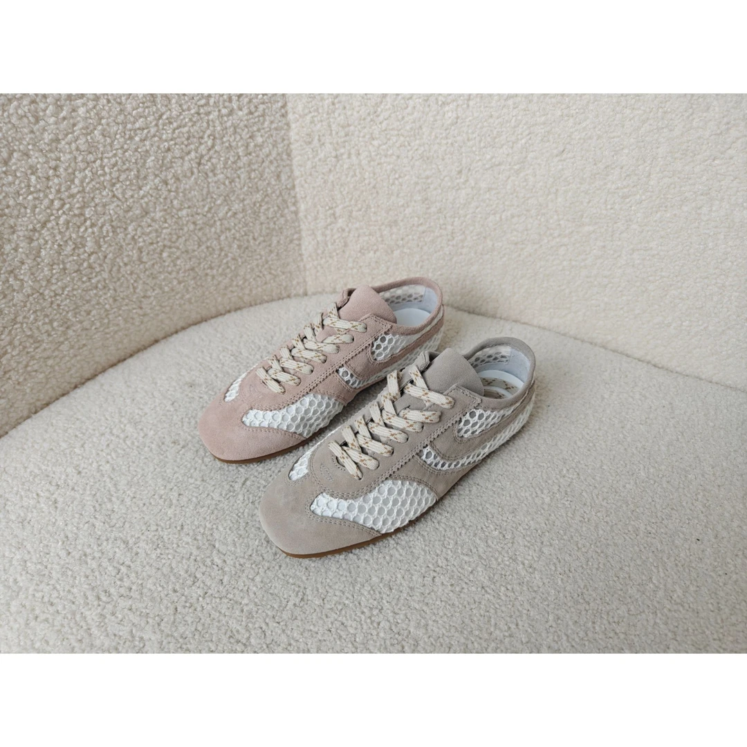 老王甄选 夏季新款 潮流百搭拼接透气网面女士休闲鞋