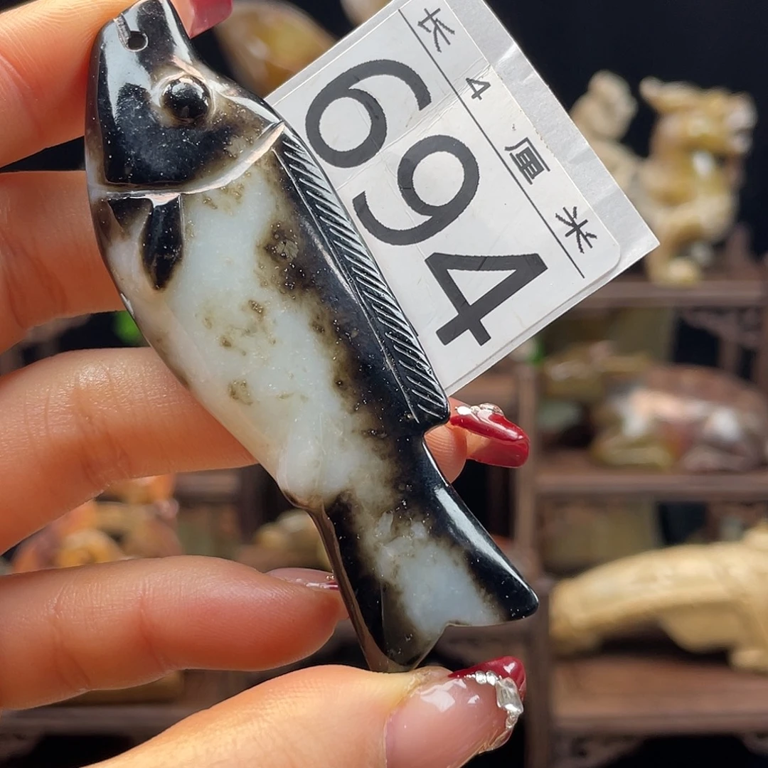 广***哥和田玉未镶嵌颈饰