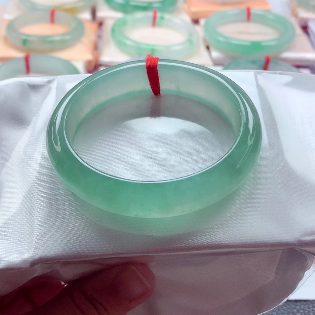 水***野翡翠未镶嵌手镯（贵妃镯）分单1A