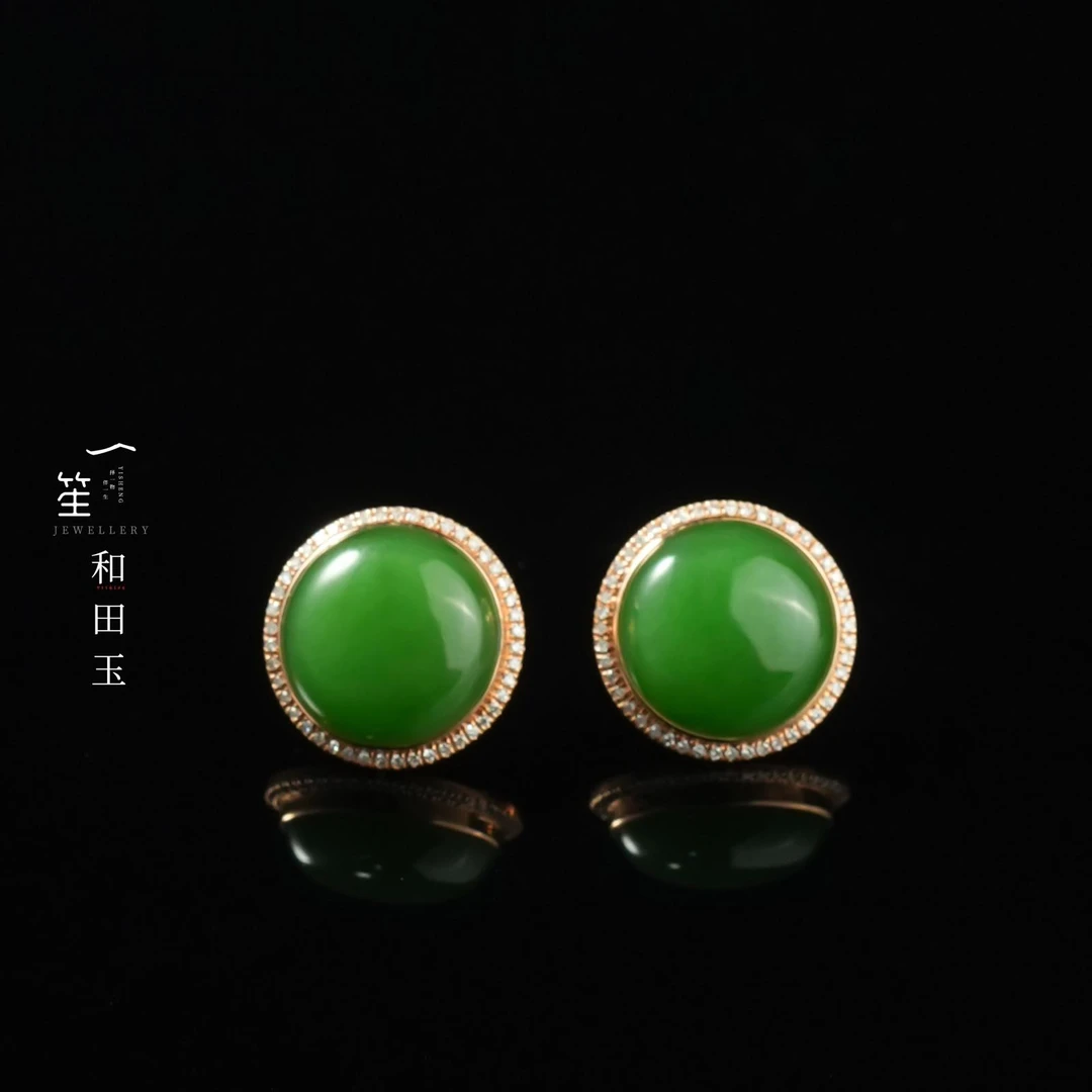 【一笙珠宝】天然和田玉碧玉蛋面耳钉18k金镶嵌 YS20548