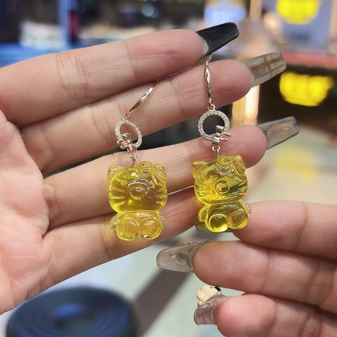 琥珀颈饰未镶嵌琥珀