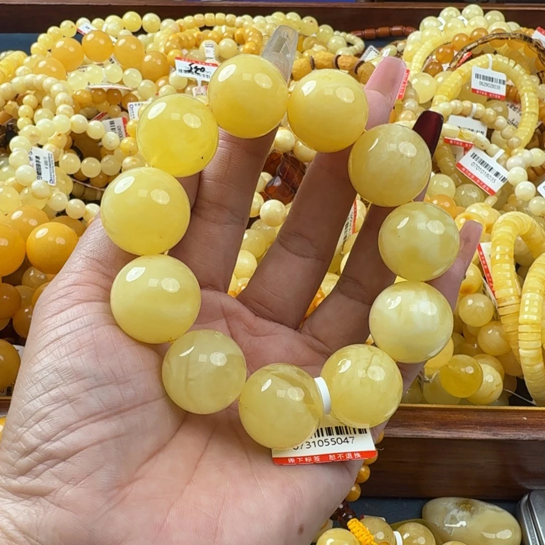 未镶嵌琥珀珠宝奇石