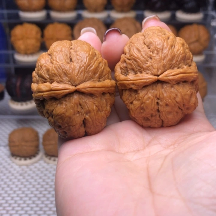 把件文玩核桃18号麒麟背44尺