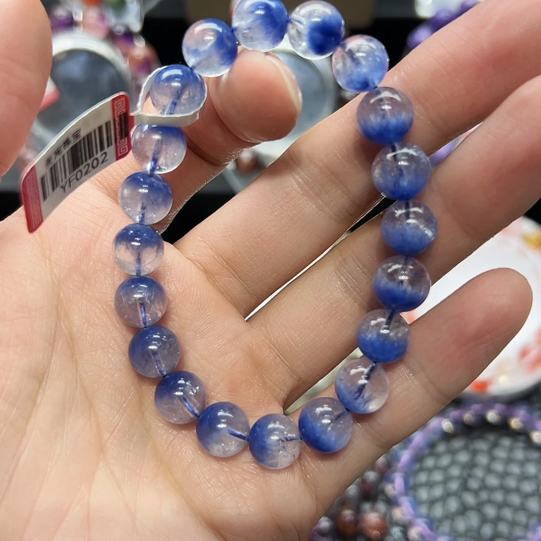 手链未镶嵌水晶好看