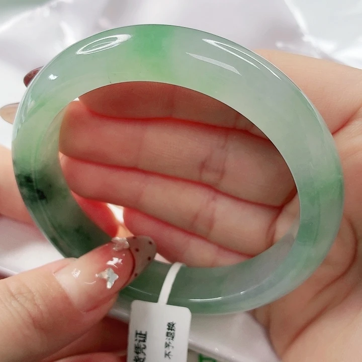 翡翠未镶嵌手镯58x575