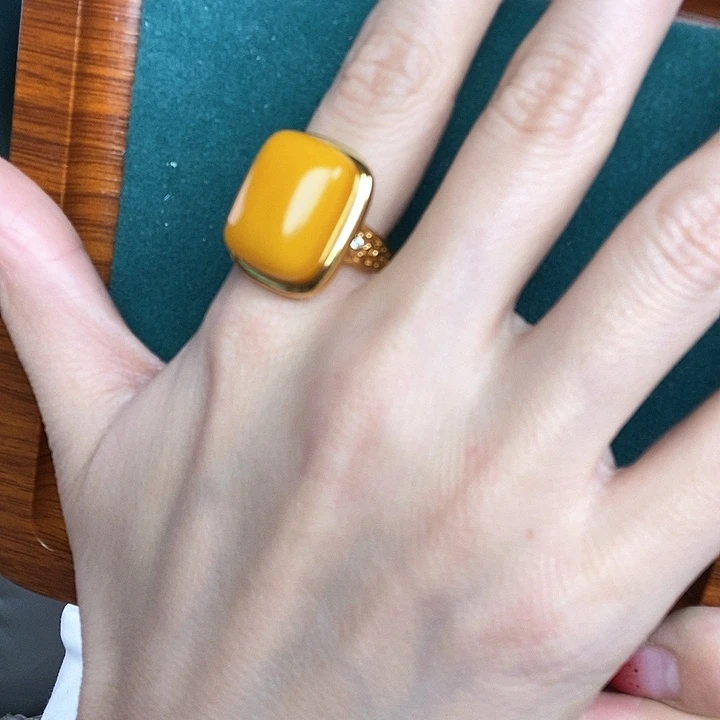 蜜蜡戒指银S925镶嵌戒指