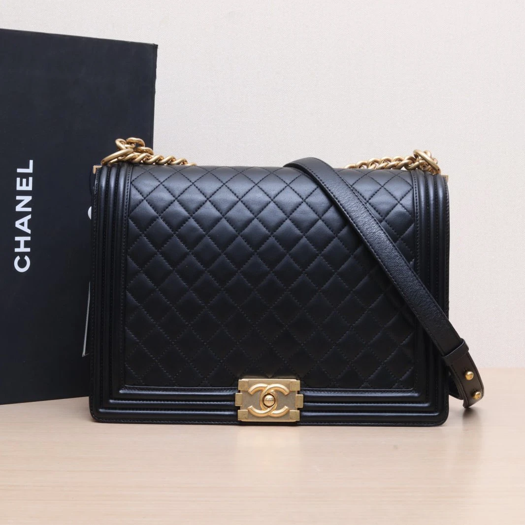95新 Chanel/香奈儿 【黑黑】Leboy 大号 MAXI 黑色 19开 金扣