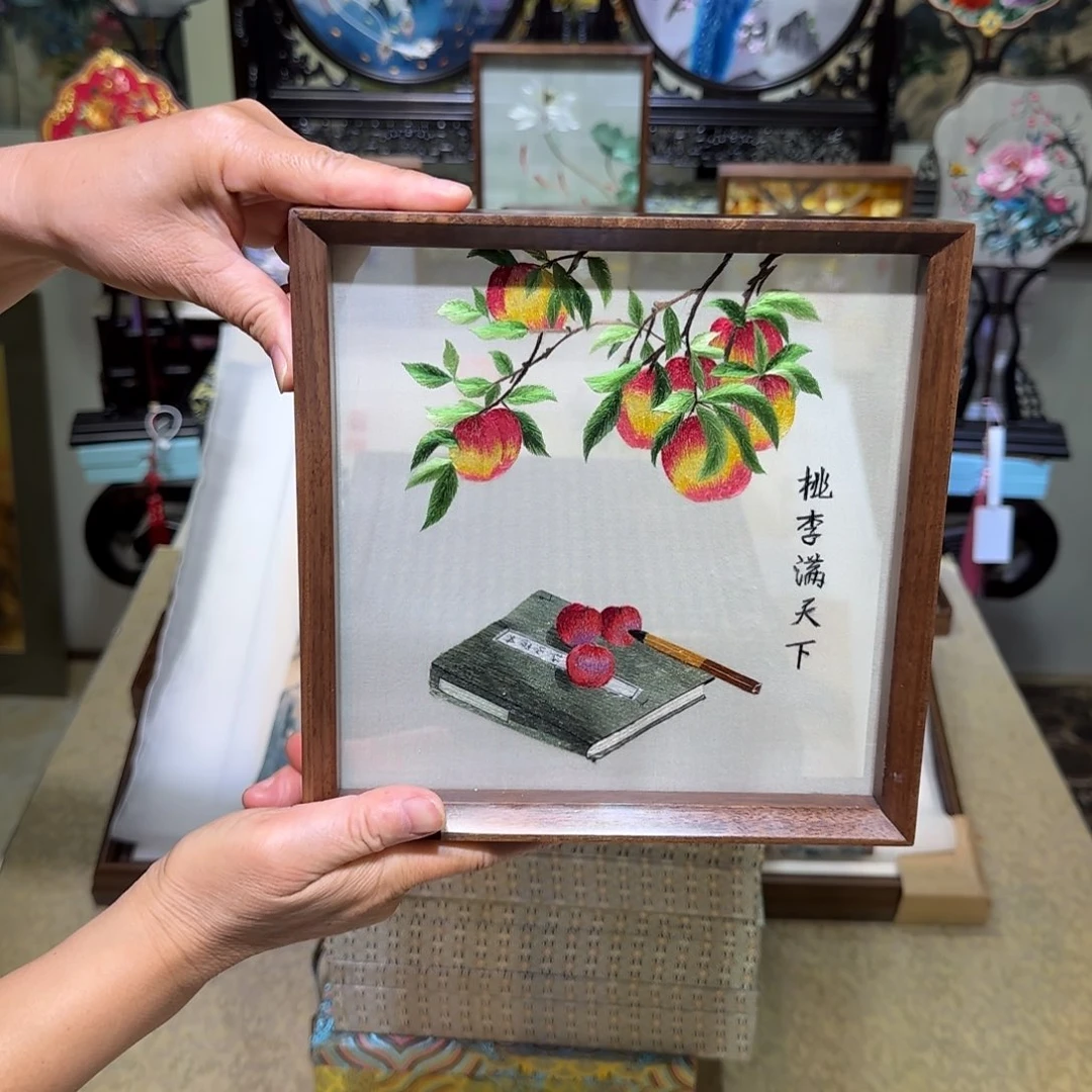 刺绣刺绣工艺精湛精巧精致做工