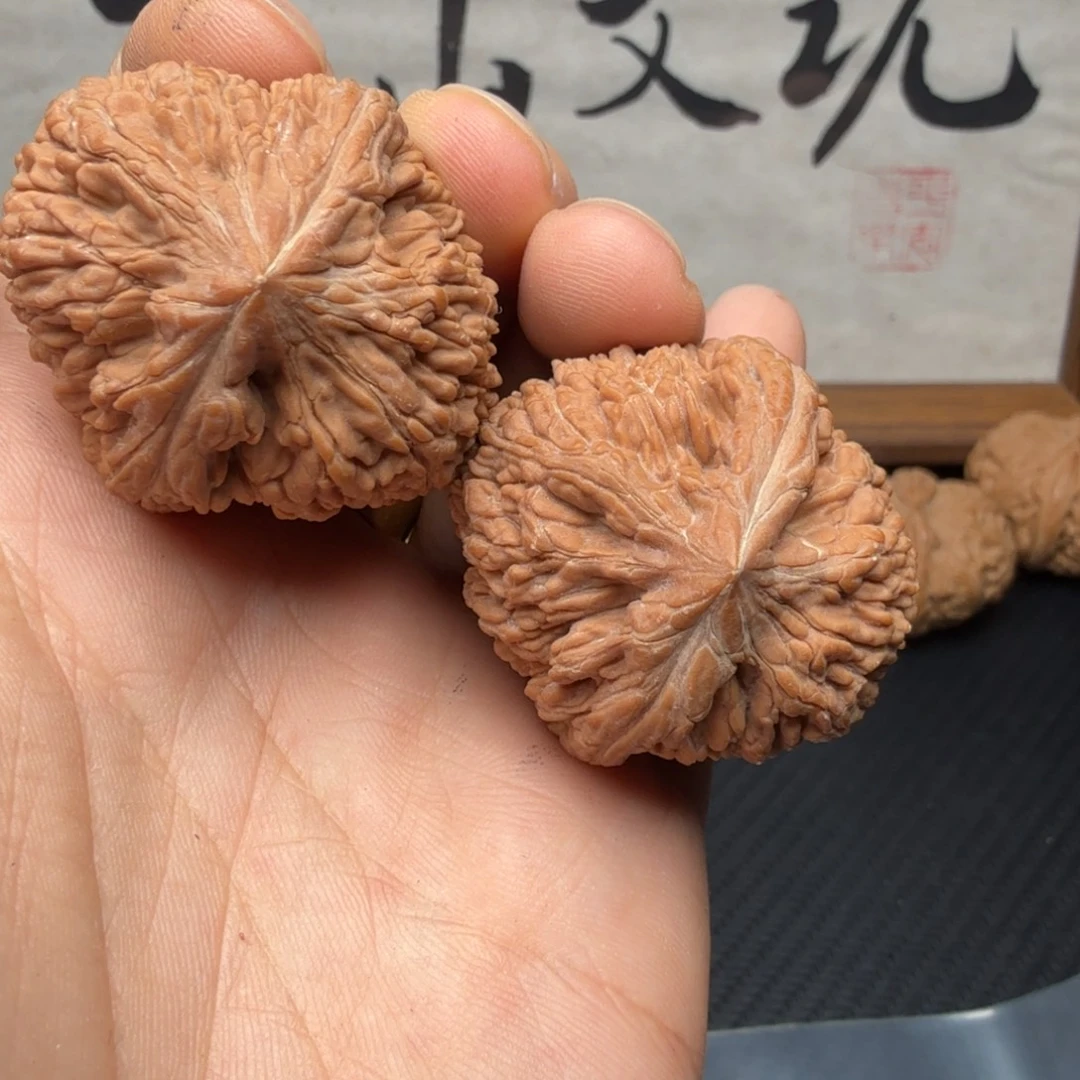 s***7文玩核桃吊坠大蒜头货头37 39