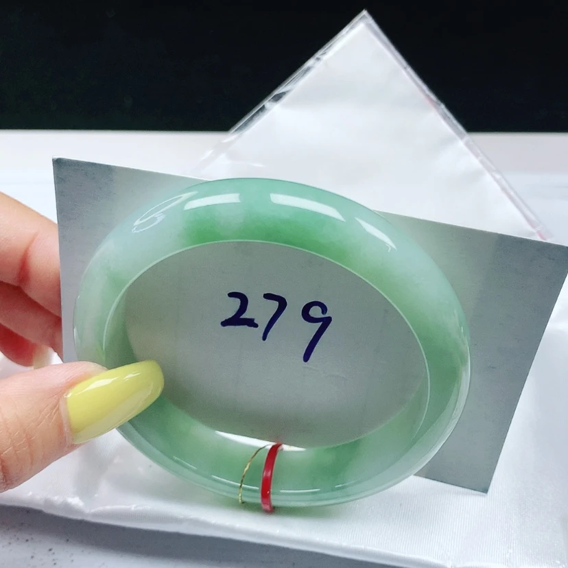 【闪购商品】翡翠手镯未镶嵌 正圈58