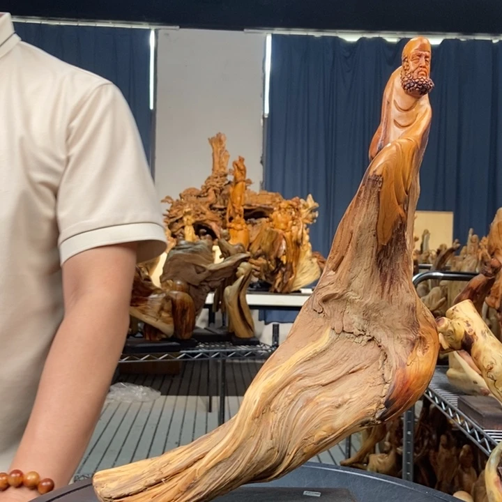 柏木（崖柏）随型摆件