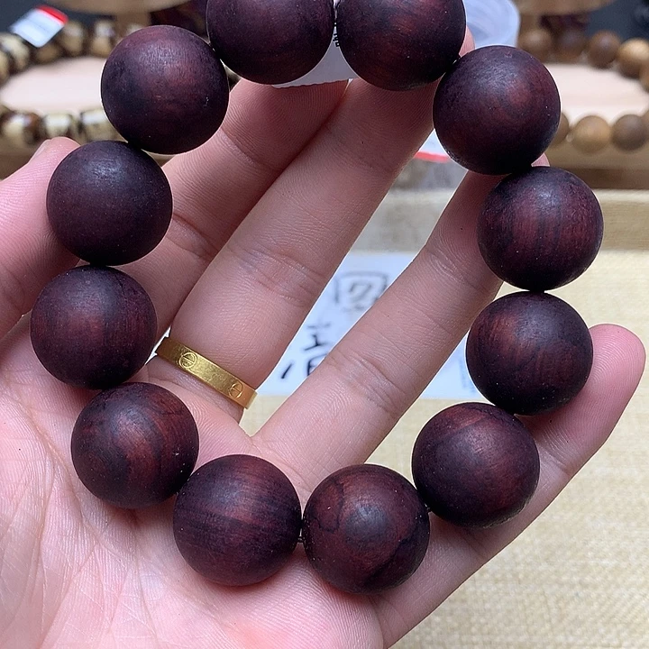 沉香碎屑沉香红奇47