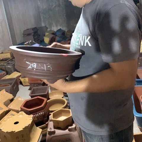 紫砂花盆手工制作