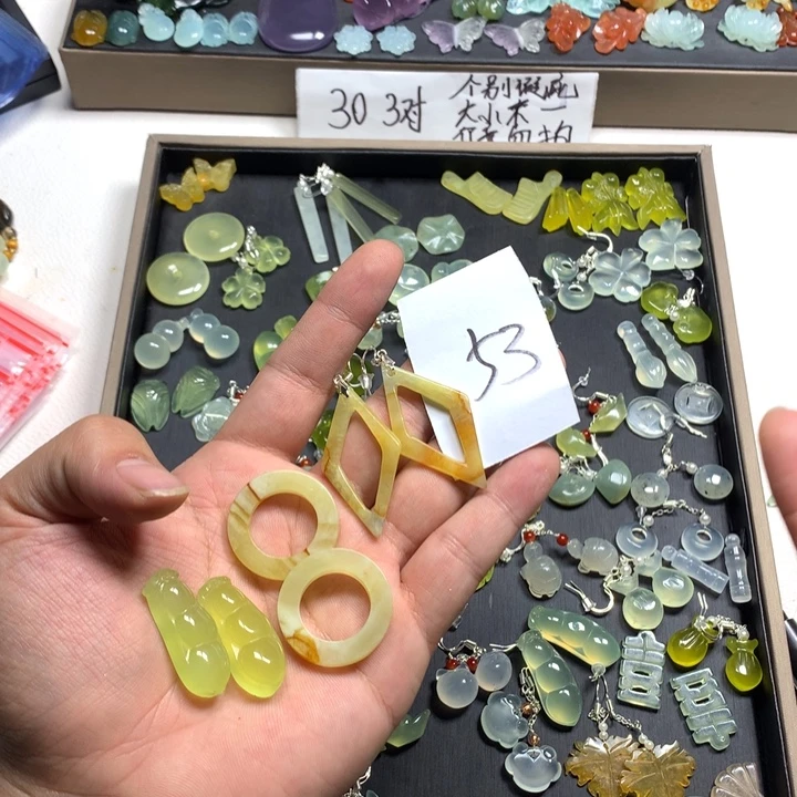 用***3蛇纹石玉合金发饰