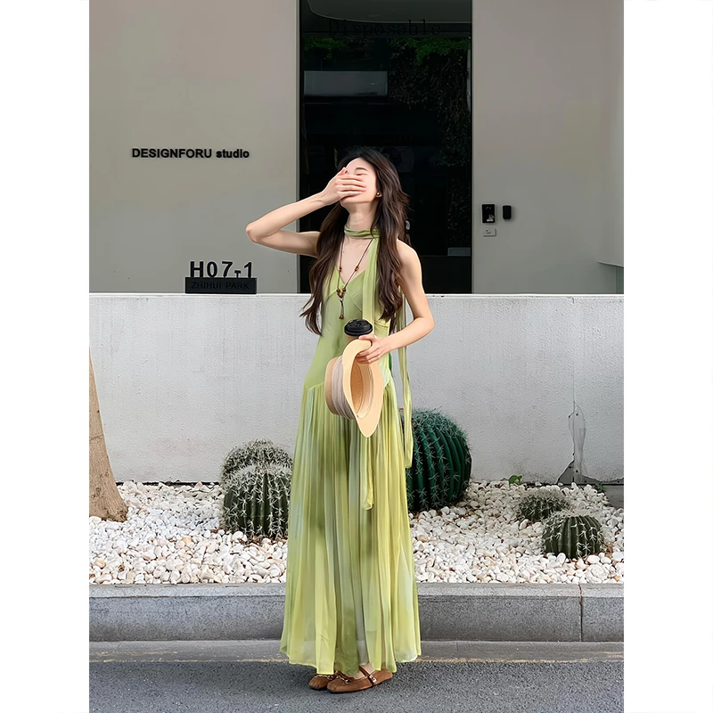 DAHUAN大荒家小众设计肌理感V领绿色吊带连衣裙女海边氛围感裙子