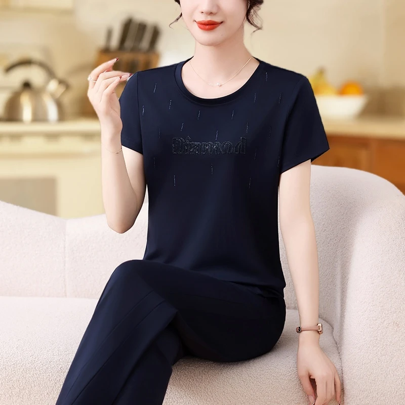 洋气中老年薄款运动套装女2025新款休闲时尚减龄女装宽松型两件套