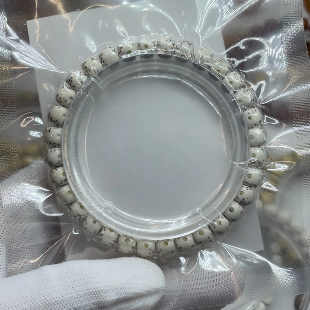 W***.手串星月菩提7/6原白