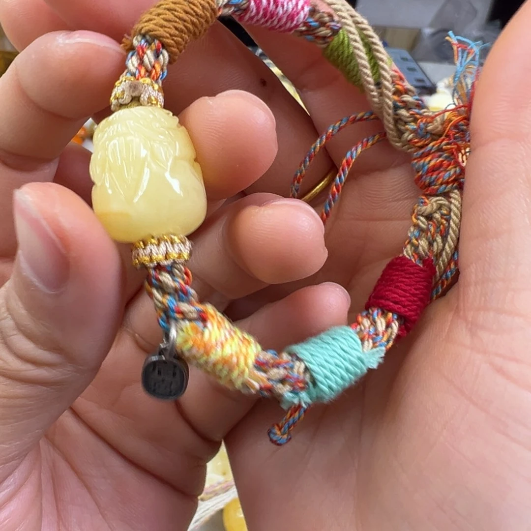 蜜蜡裸石未镶嵌微瑕