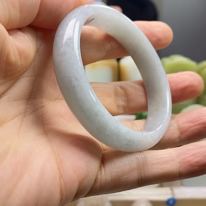 未镶嵌手镯翡翠翡翠