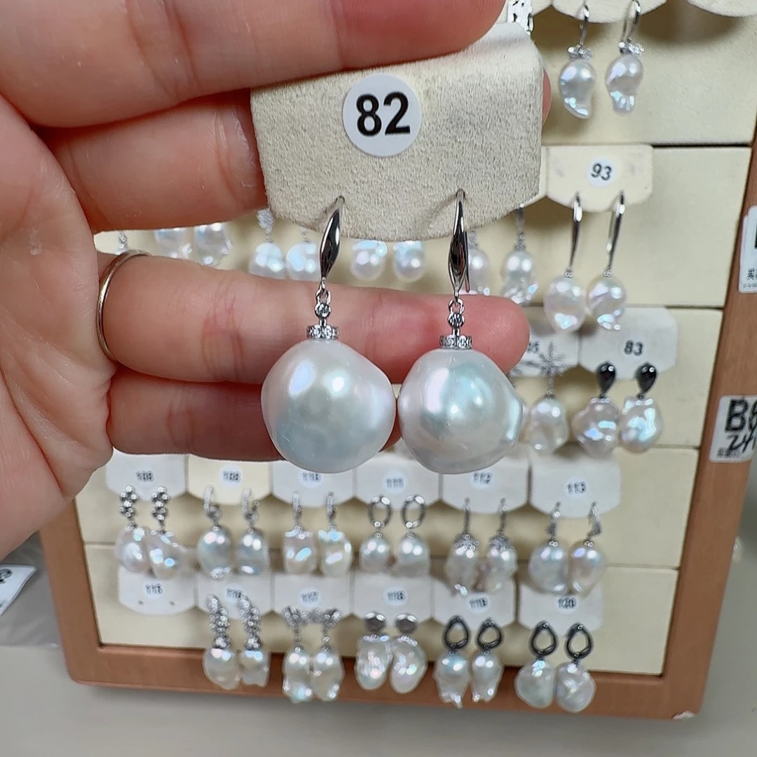 银S925镶嵌淡水珍珠颈饰