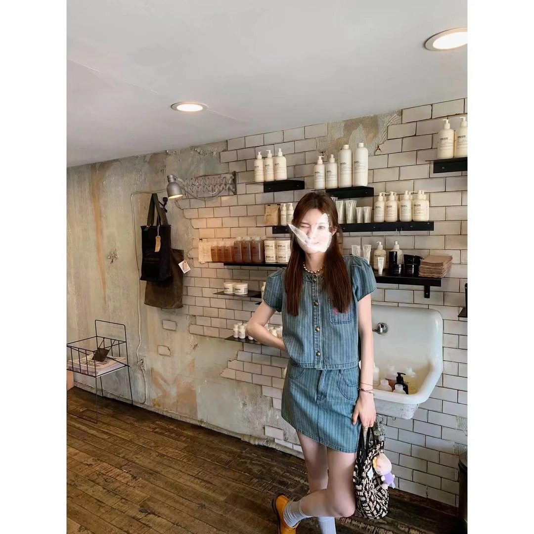 徐秋阳   条纹牛仔套装 百搭时尚休闲气质设计感牛仔套装7905