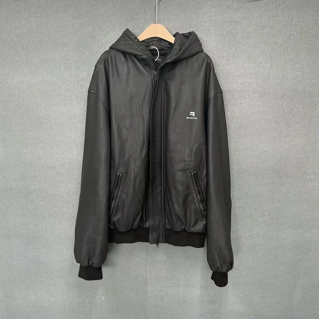 未使用 Balenciaga/巴黎世家  双钩羊皮连帽皮衣全套46码/0050