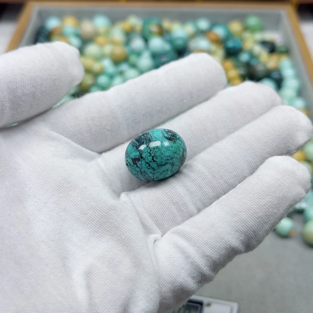 绿松石未镶嵌挂件