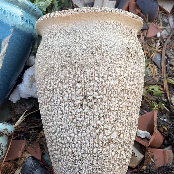 正品紫砂口17高24瑕疵