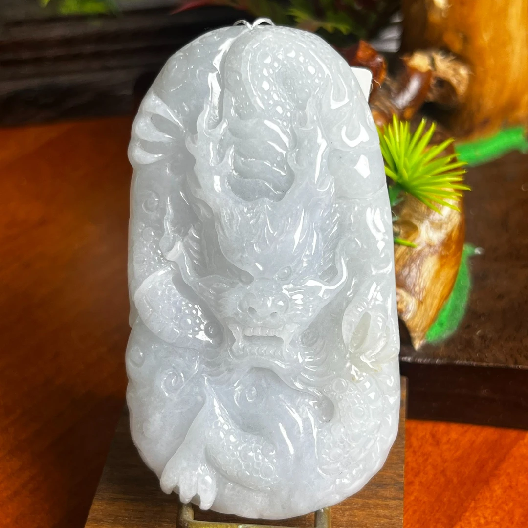 20656天然缅甸A货翡翠-龙牌