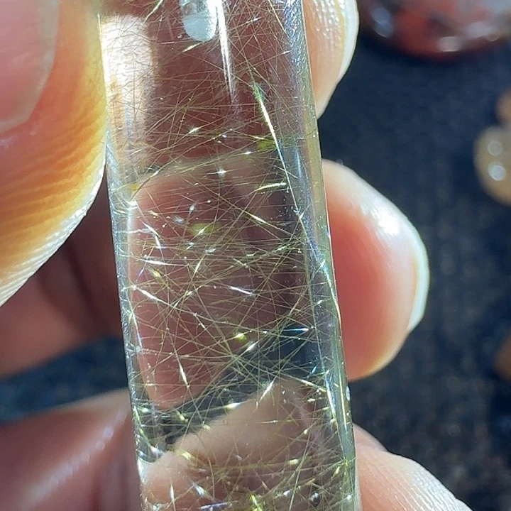 惠***物水晶颈饰未镶嵌你