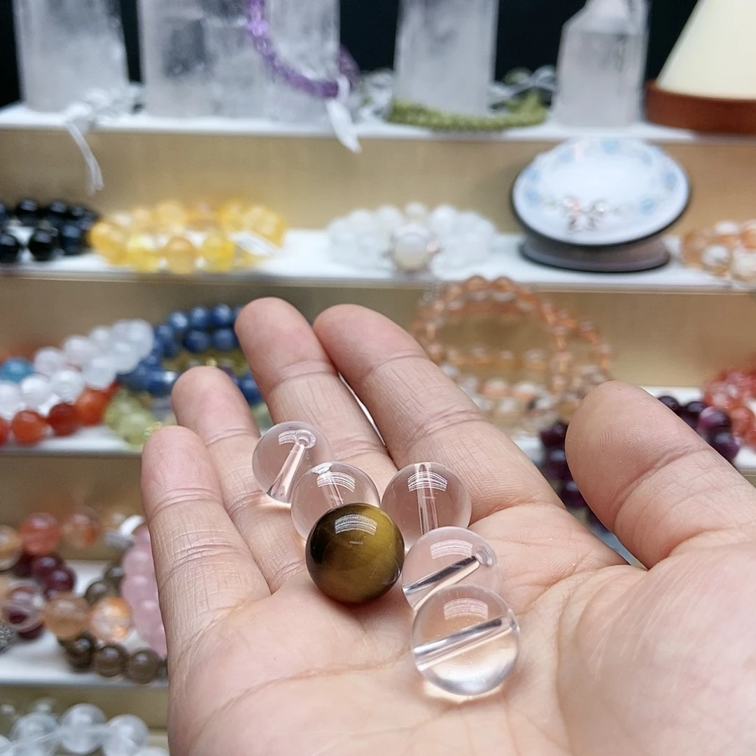 水晶手串未镶嵌最***人6个