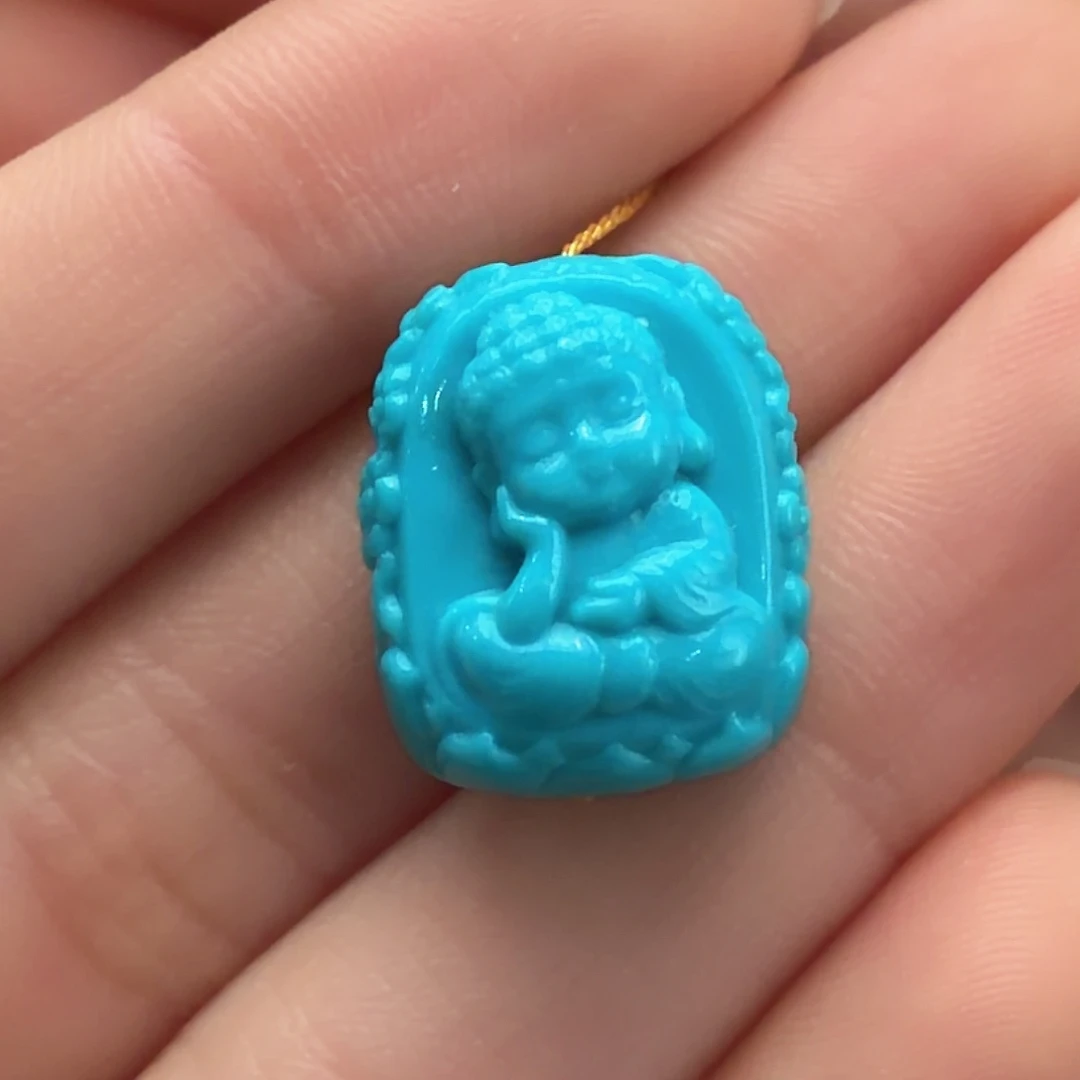 绿松石未镶嵌颈饰