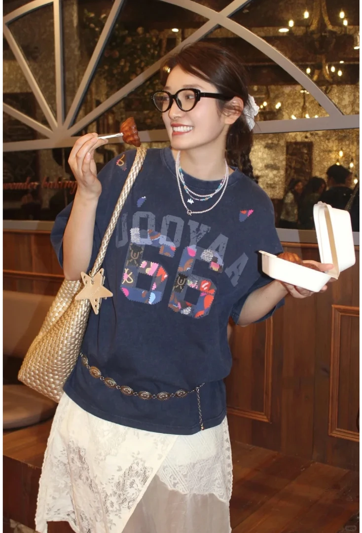 【天使】2025夏新款「更自由」碎花布印花学院T恤时尚宽松