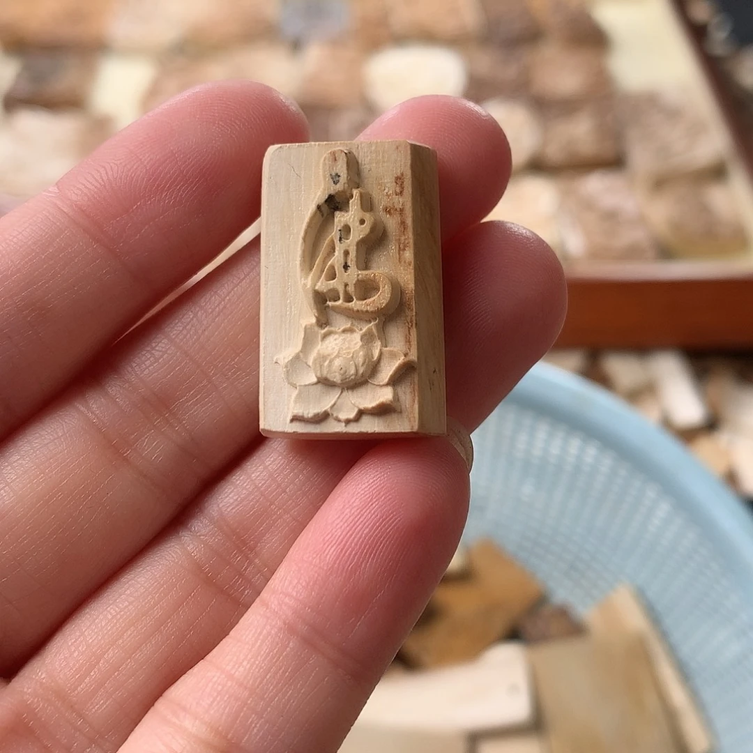 泥塑不打孔联系客服