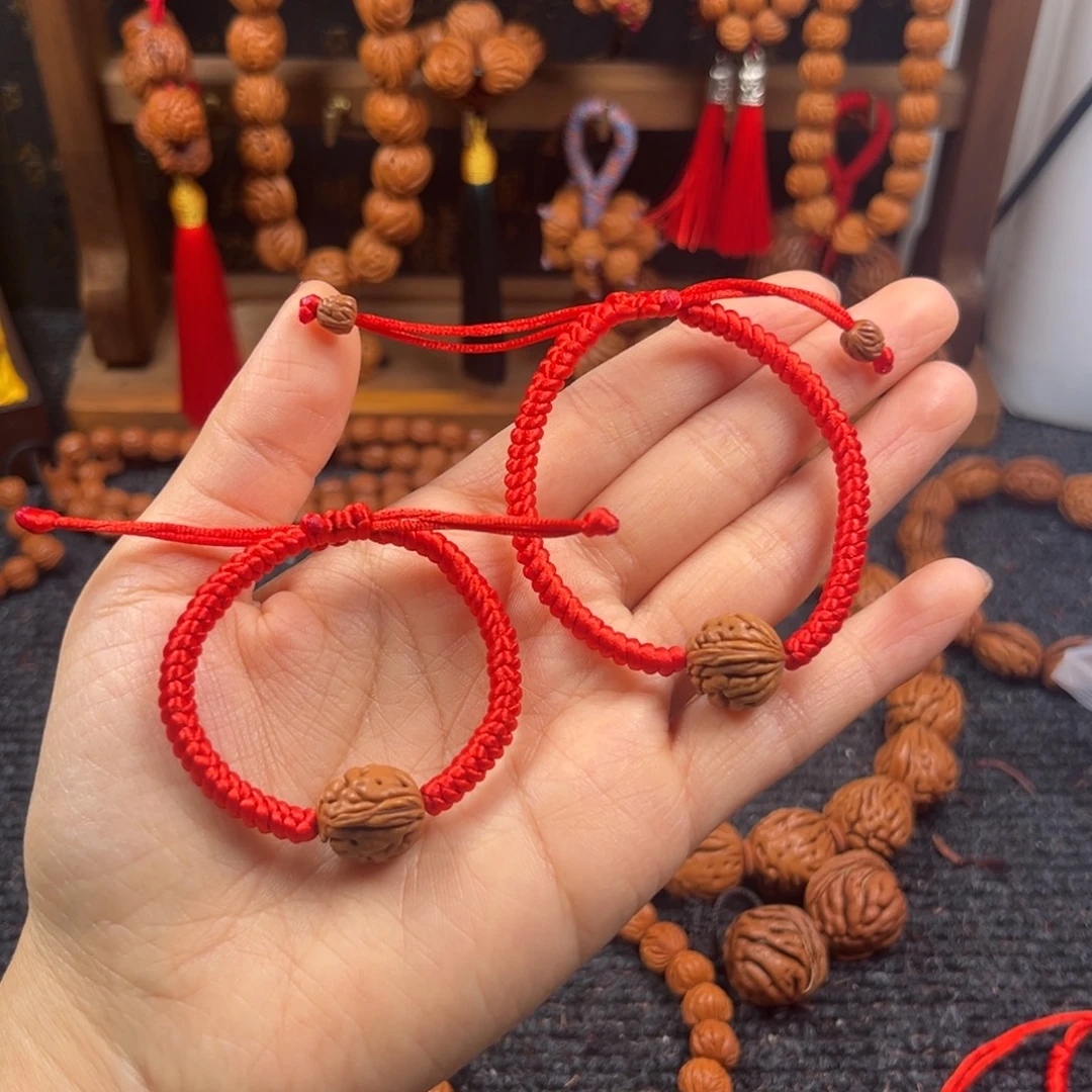 身***情吊坠桃核桃枭手链L3