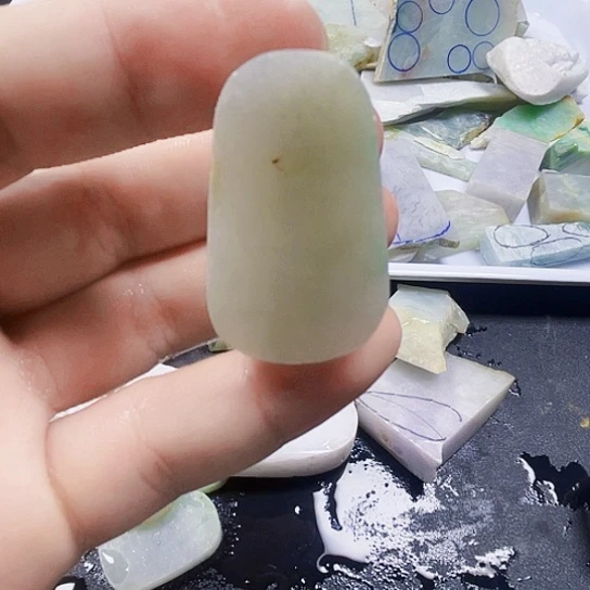 未镶嵌挂件翡翠翡翠