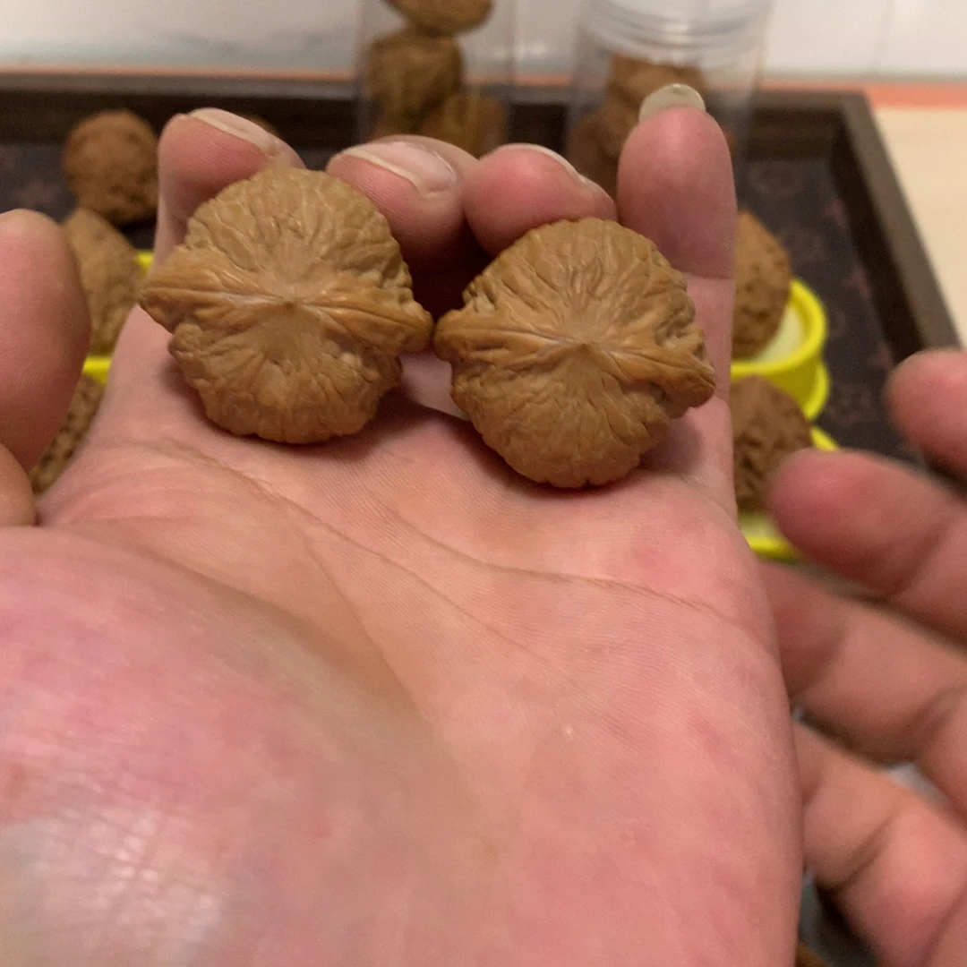 吊坠桃核矮桩铁锤，边棱微修