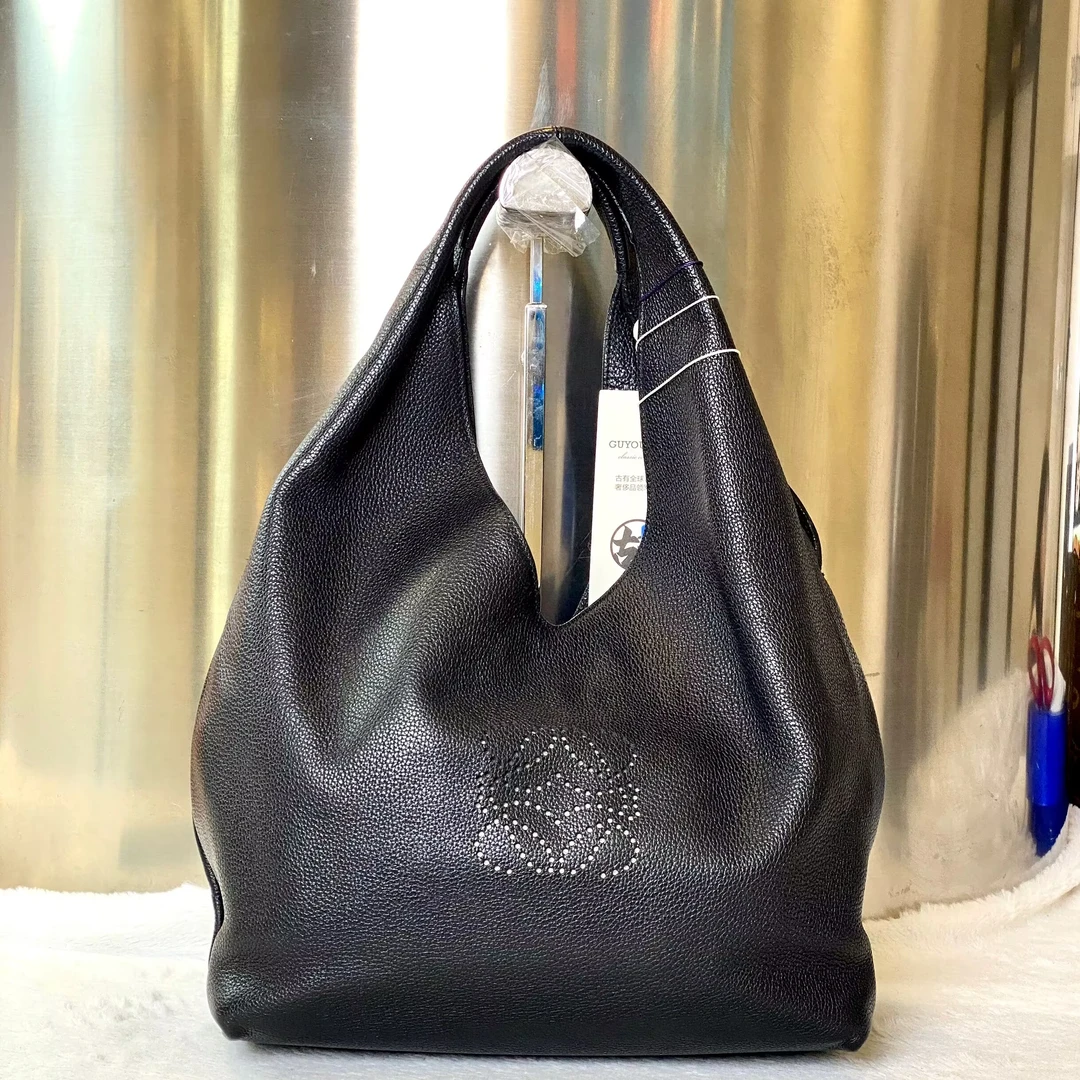 99新 LOEWE/罗意威 古有98新罗意威单肩包0666